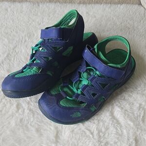 The North Face Kids' Blue and Green Sandals